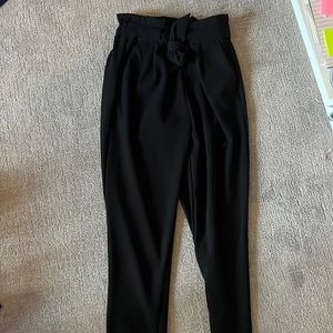 Dynamite Cindy Cigarette Pants in size small